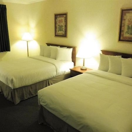 Red Roof Inn Norwich Экстерьер фото