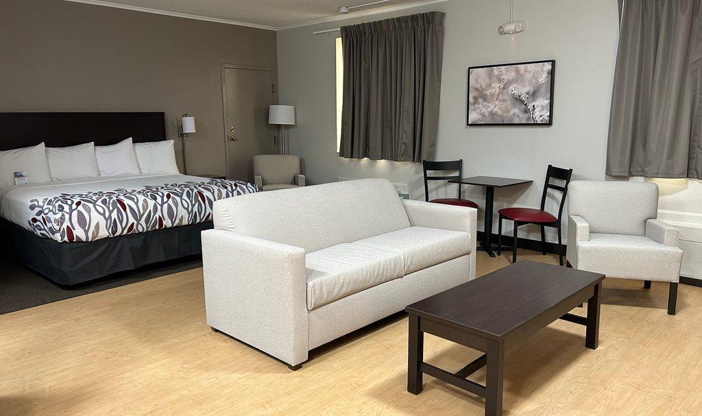 Red Roof Inn Norwich Экстерьер фото