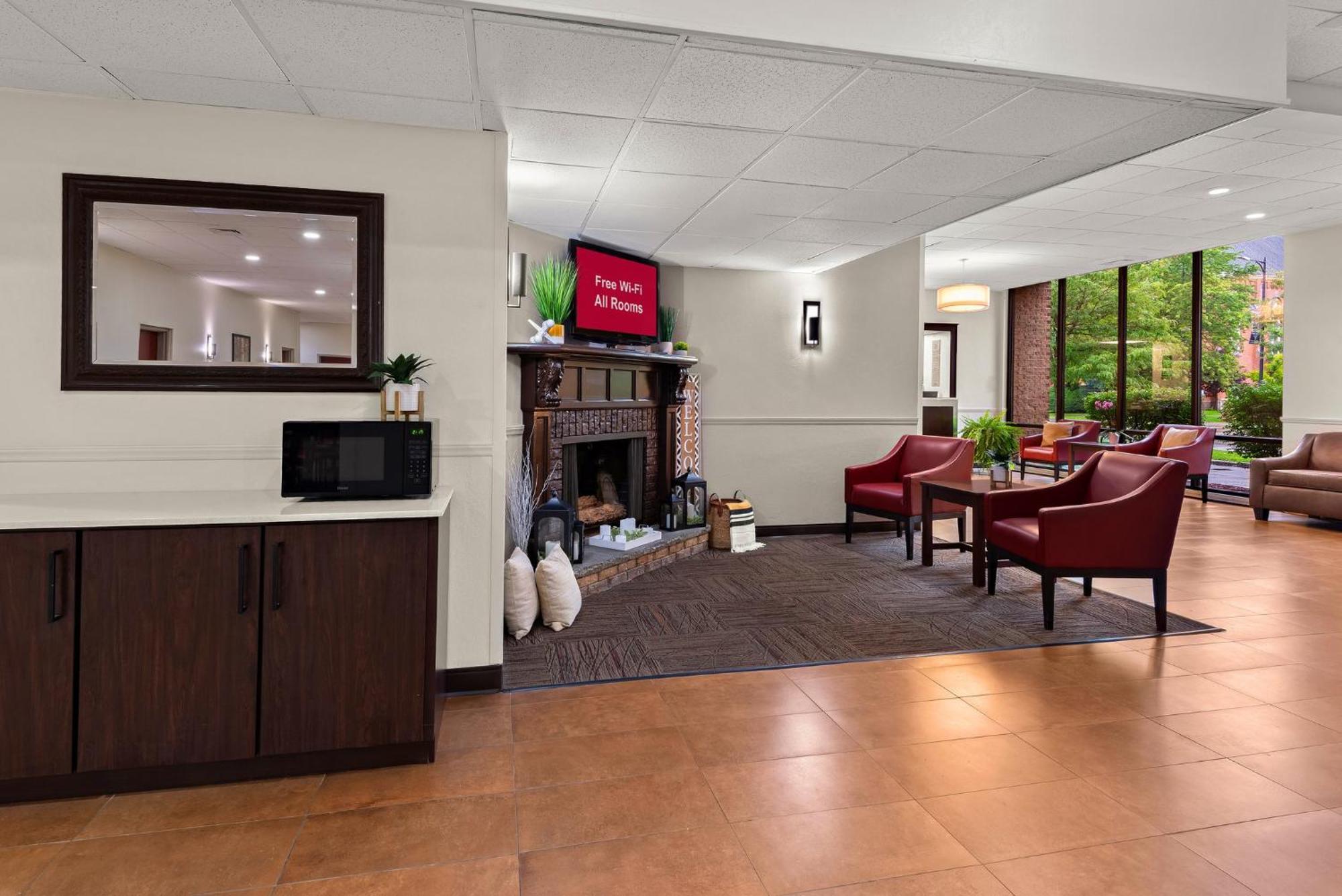 Red Roof Inn Norwich Экстерьер фото